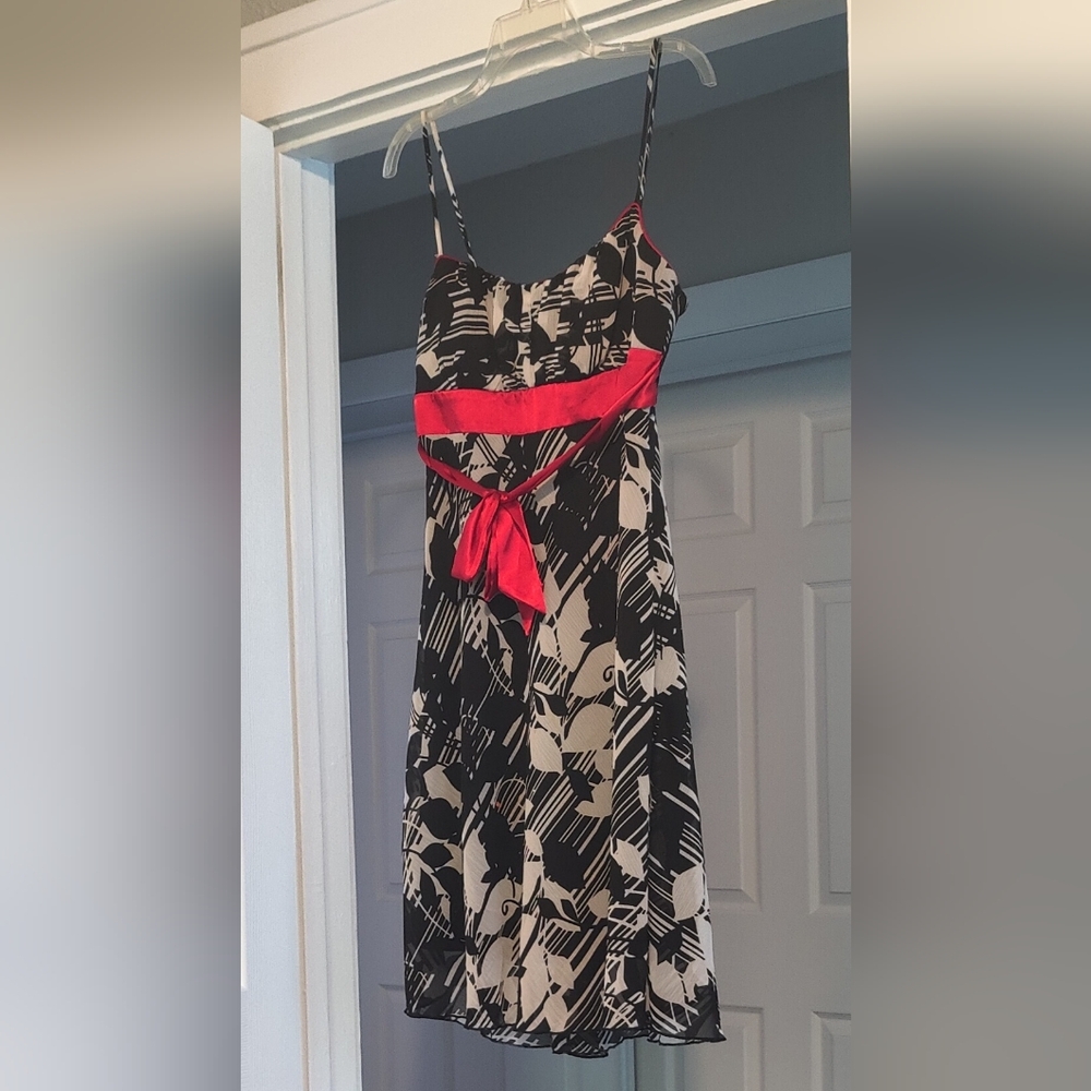 Studio Y midi dress